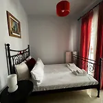 Apartment Comfortable Near The Nea Moudania