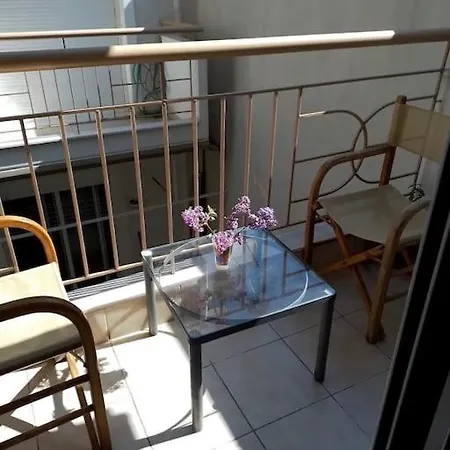 Comfortable Near The Apartament