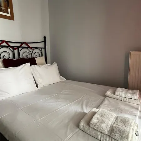 Comfortable Near The Daire