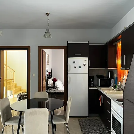 Comfortable Near The * Nea Moudania