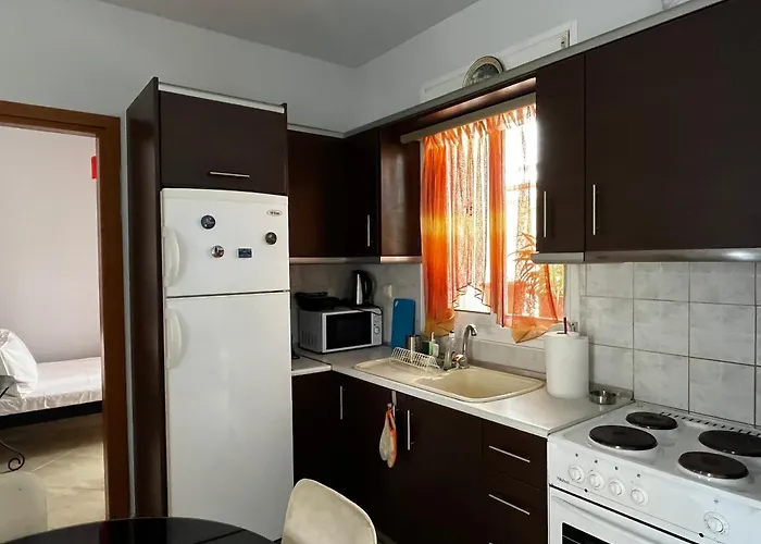 Daire Comfortable Near The